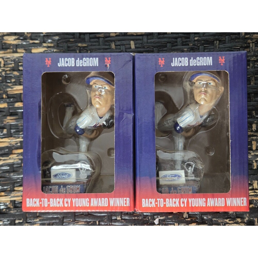 JACOB deGROM NY Mets Back- To- Back CY YOUNG NL Winner Bobblehead NIB 2020 (2)